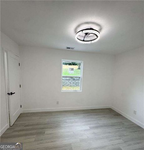 2715 Ellen Way, Decatur, GA 30032