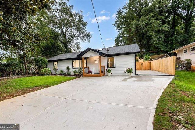 2715 Ellen Way, Decatur, GA 30032