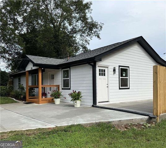 2715 Ellen Way, Decatur, GA 30032