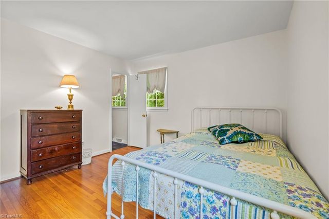 115 Flintfield Drive, Winston-salem, NC 27103