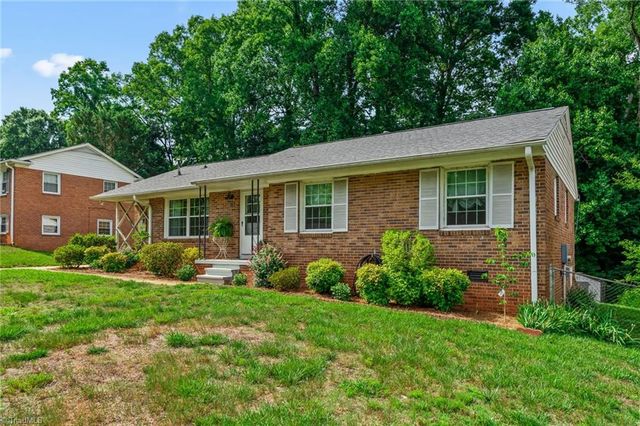 115 Flintfield Drive, Winston-salem, NC 27103