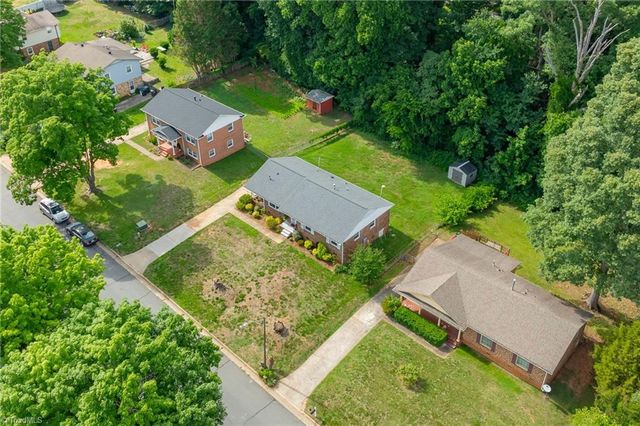 115 Flintfield Drive, Winston-salem, NC 27103