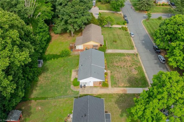 115 Flintfield Drive, Winston-salem, NC 27103
