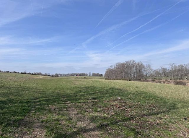 2690 Pond School Road, Kings Mountain, KY 40442