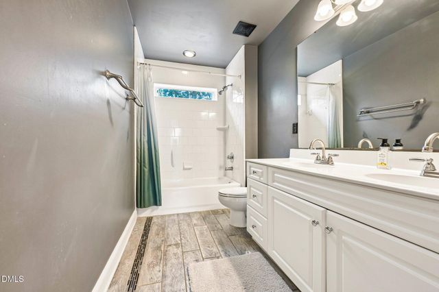 1606 Kelvington Place, Apex, NC 27502