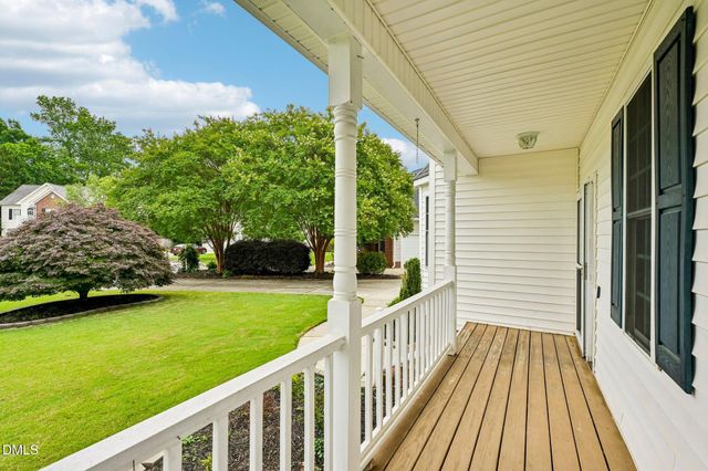 1606 Kelvington Place, Apex, NC 27502