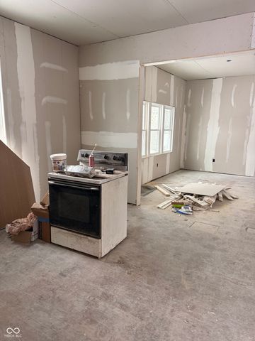 2115 S I Street, Elwood, IN 46036