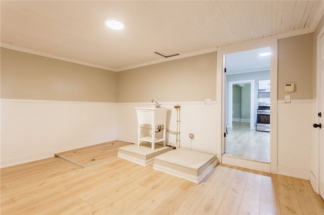 225 Wilder St, Rochester, NY 14611