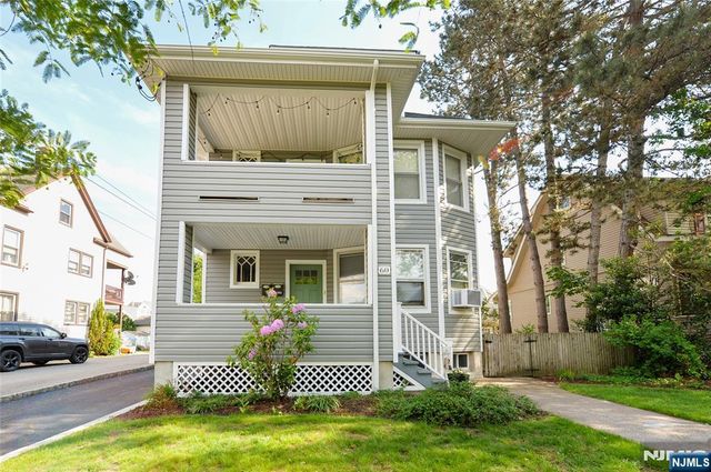 60 Rea Avenue, Hawthorne, NJ 07506