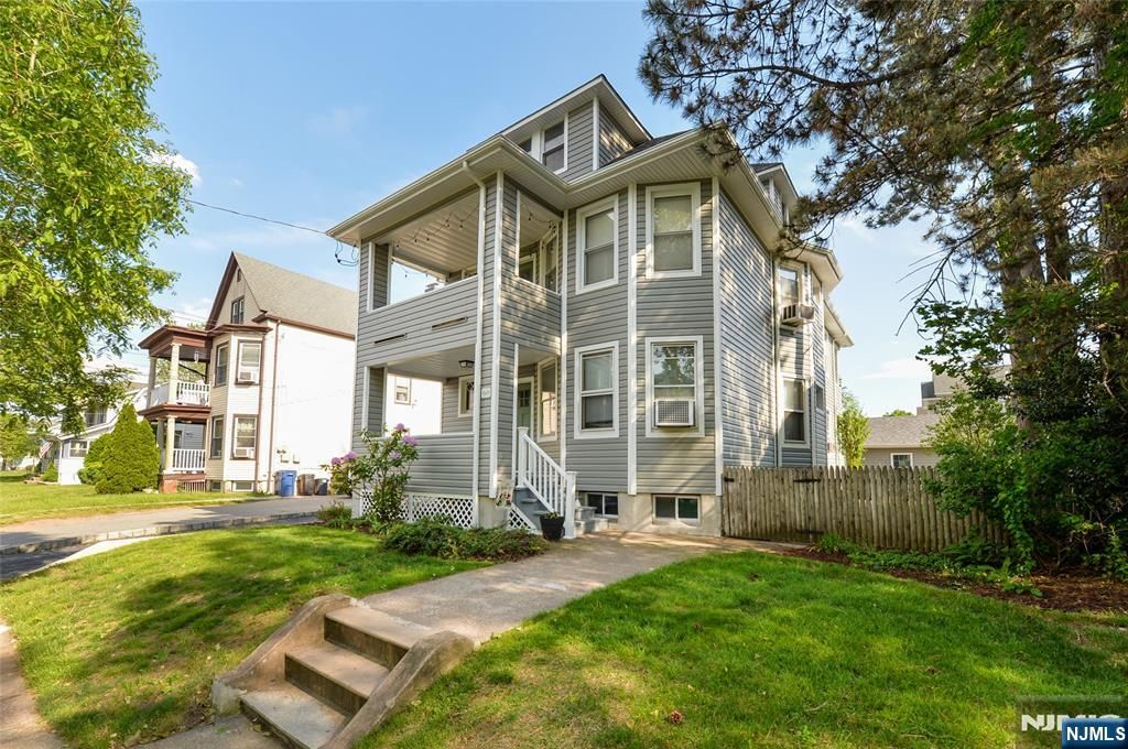 60 Rea Avenue, Hawthorne, NJ 07506