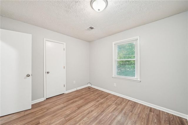 2058 Corners Circle, Lithonia, GA 30058