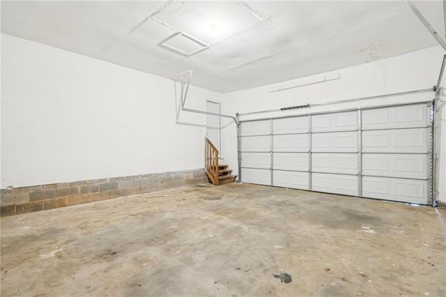 2058 Corners Circle, Lithonia, GA 30058