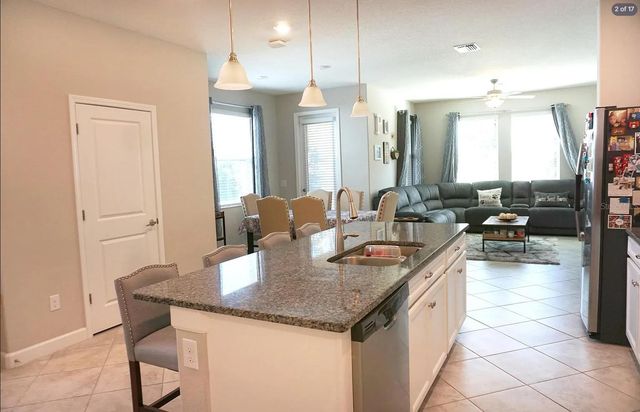 6834 CITRUS CREEK LANE, Tampa, FL 33625