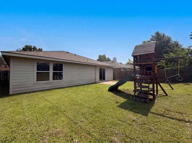9100 Chisholm Trail, Cross Roads, TX 76227