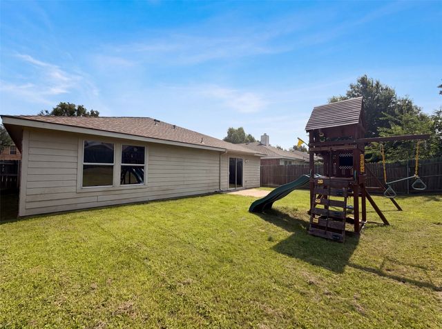 9100 Chisholm Trail, Cross Roads, TX 76227