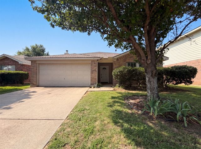 9100 Chisholm Trail, Cross Roads, TX 76227