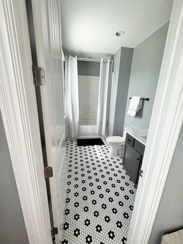 82 Addison Ave, Franklin, TN 37064