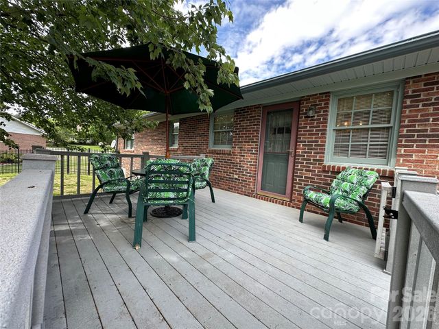 5525 Randolph Road, Kannapolis, NC 28081
