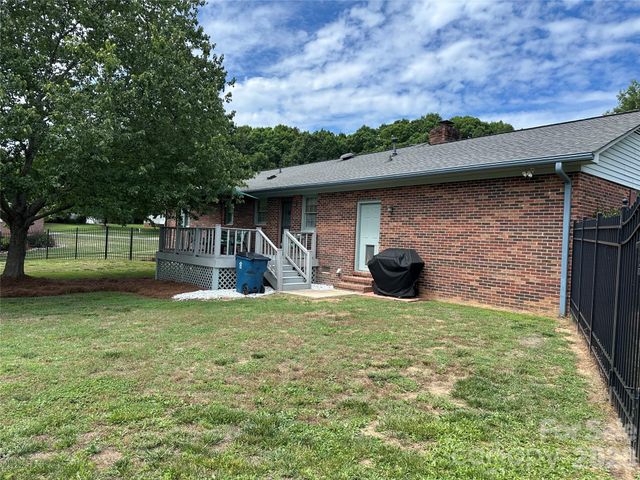 5525 Randolph Road, Kannapolis, NC 28081
