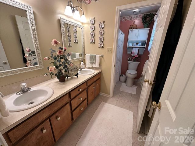 5525 Randolph Road, Kannapolis, NC 28081