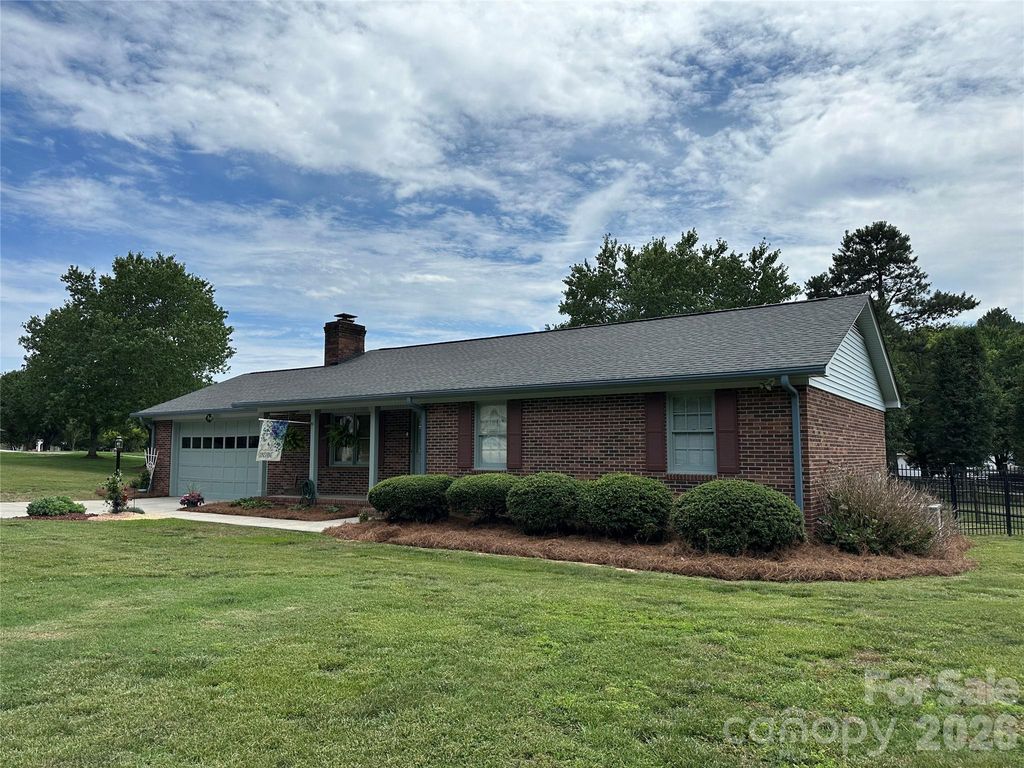 5525 Randolph Road, Kannapolis, NC 28081