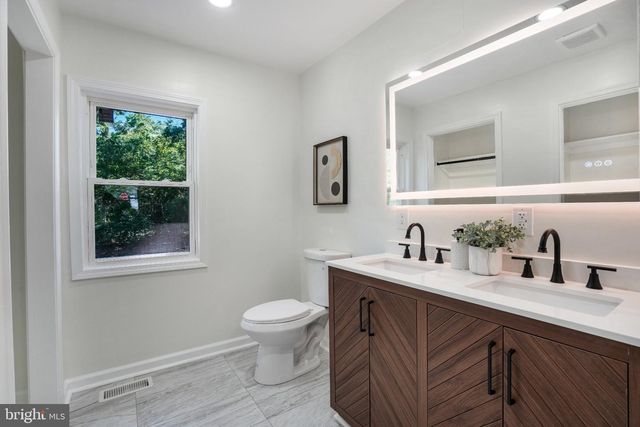 26175 INDEPENDENCE DR, Mechanicsville, MD 20659