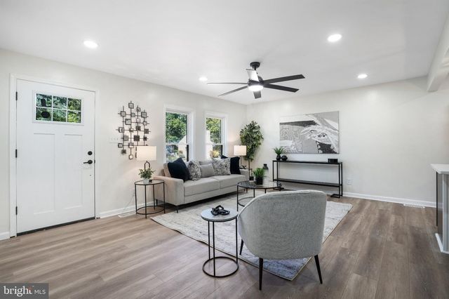 26175 INDEPENDENCE DR, Mechanicsville, MD 20659