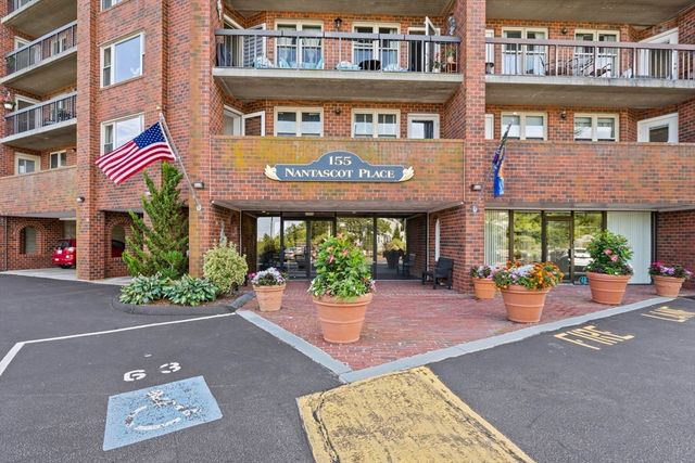 155 George Washington Blvd 306, Hull, MA 02045