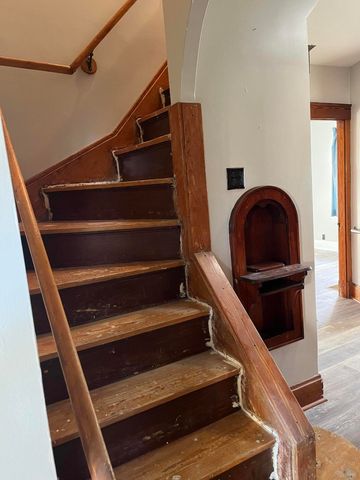 19 S Grand Avenue, Fort Thomas, KY 41075