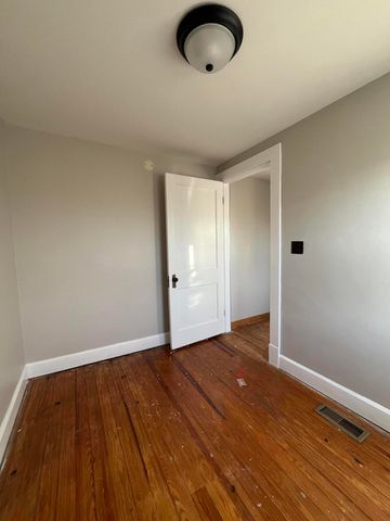 19 S Grand Avenue, Fort Thomas, KY 41075