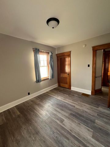 19 S Grand Avenue, Fort Thomas, KY 41075