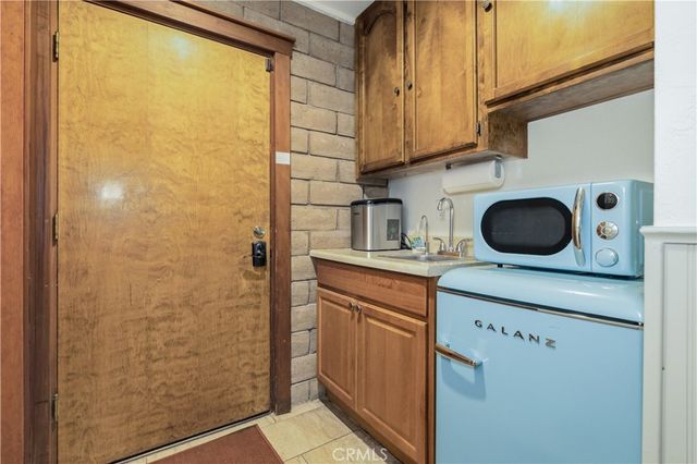 607 Creston, Paso Robles, CA 93446