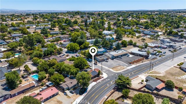 607 Creston, Paso Robles, CA 93446