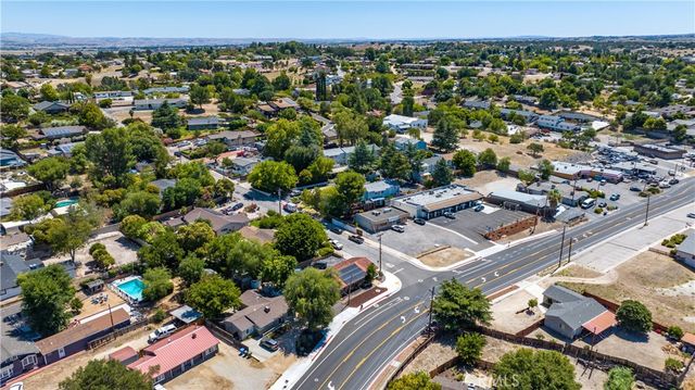 607 Creston, Paso Robles, CA 93446