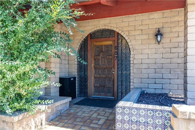 607 Creston, Paso Robles, CA 93446