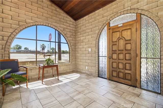 607 Creston, Paso Robles, CA 93446