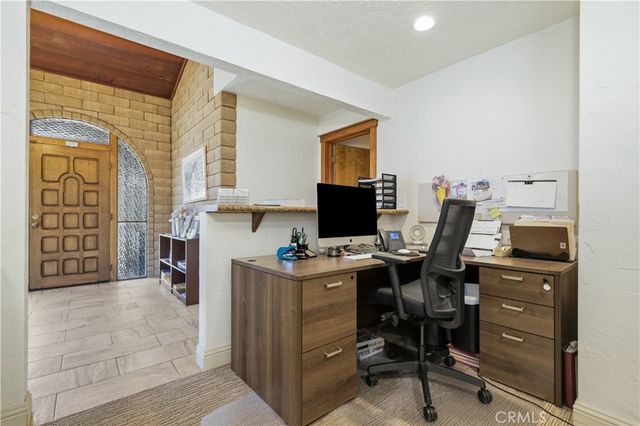 607 Creston, Paso Robles, CA 93446