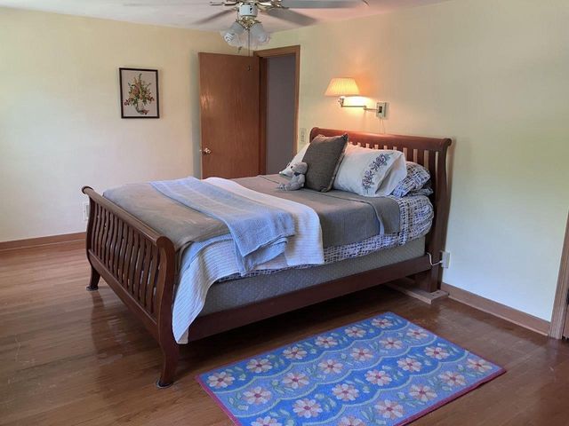 4207 Bainbridge Street, Monona, WI 53716