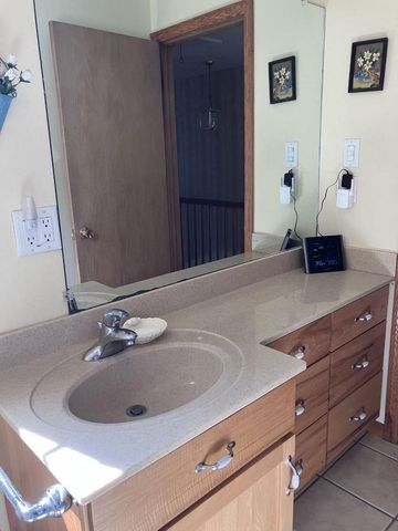 4207 Bainbridge Street, Monona, WI 53716