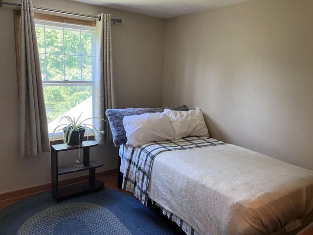 4207 Bainbridge Street, Monona, WI 53716