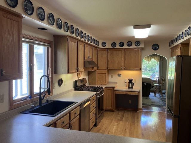 4207 Bainbridge Street, Monona, WI 53716