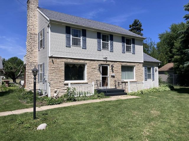 4207 Bainbridge Street, Monona, WI 53716