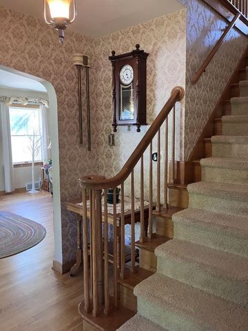 4207 Bainbridge Street, Monona, WI 53716