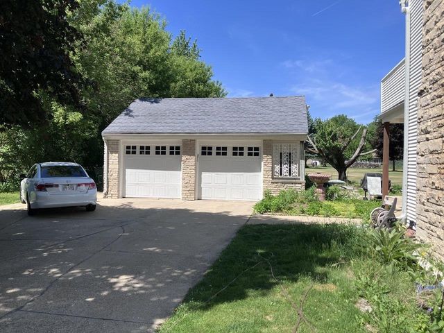 4207 Bainbridge Street, Monona, WI 53716