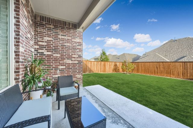 1124 Water Canna Drive, Justin, TX 76247