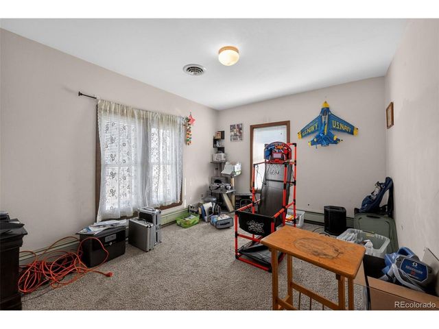 206 S Main St, Fort Morgan, CO 80701