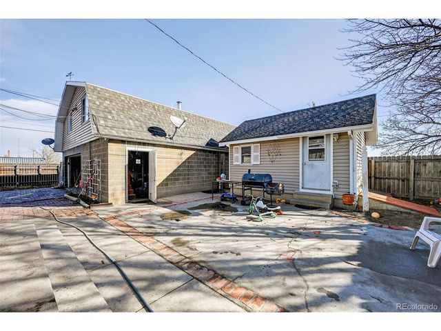 206 S Main St, Fort Morgan, CO 80701
