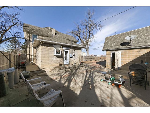 206 S Main St, Fort Morgan, CO 80701