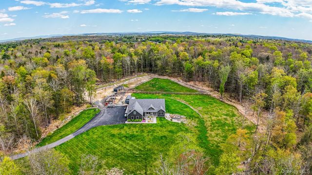 240 Sinsabaugh Road, Pine Bush, NY 12566