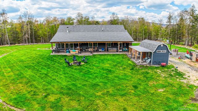 240 Sinsabaugh Road, Pine Bush, NY 12566
